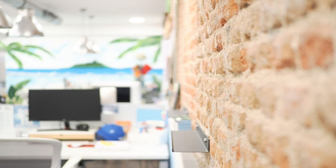 Piso en venta en  calle de Montesa, Madrid  1/1