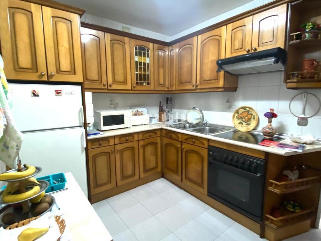 Piso en venta en calle De Santa Teresa, Alcalá De Henares, Madrid 2/17