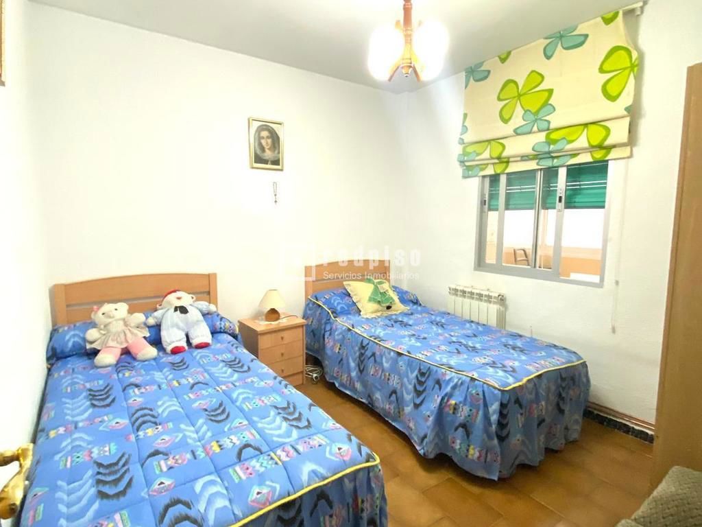 Piso en venta en calle De Santa Teresa, Alcalá De Henares, Madrid 13/17