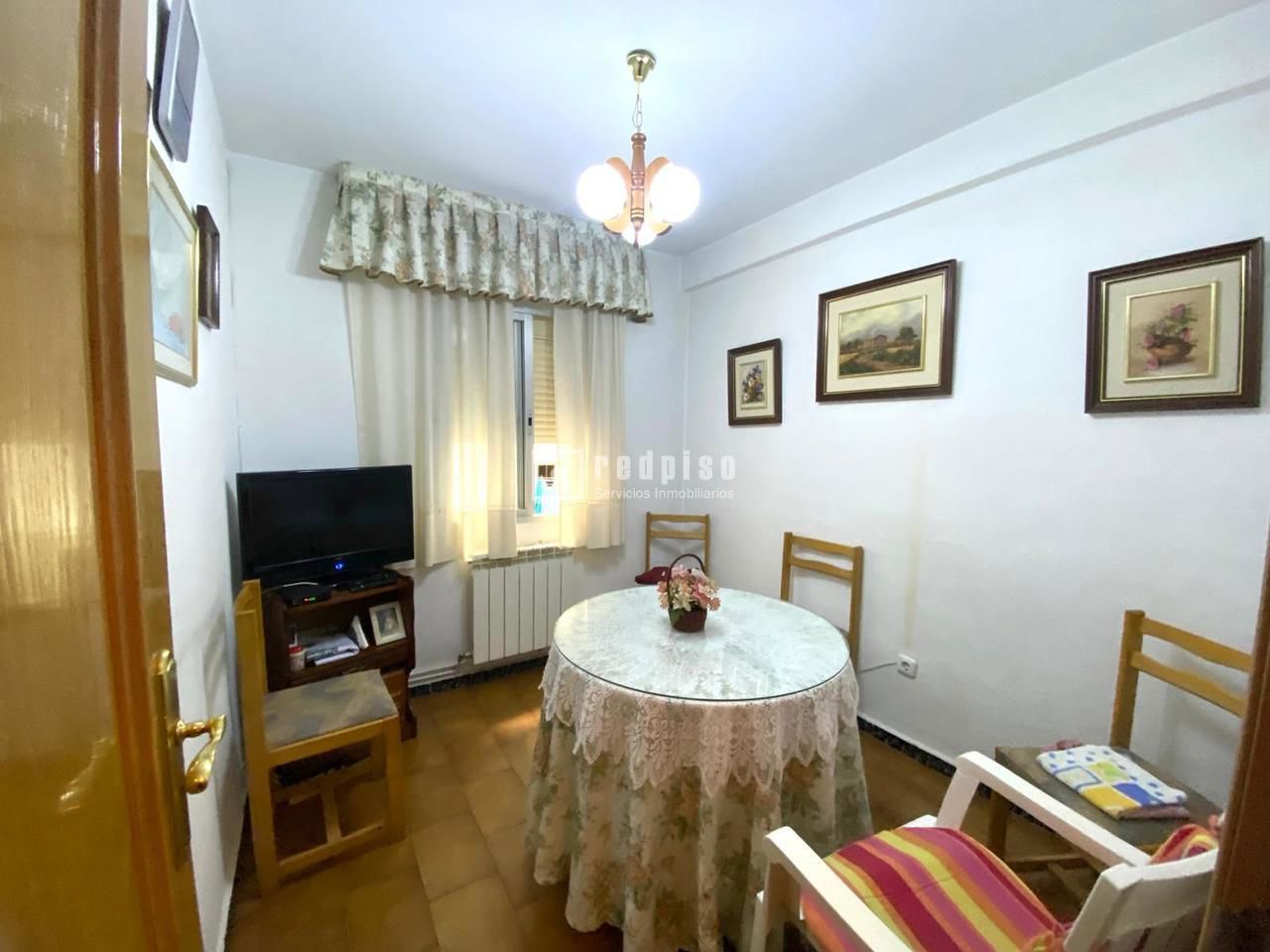 Piso en venta en calle De Santa Teresa, Alcalá De Henares, Madrid 15/17