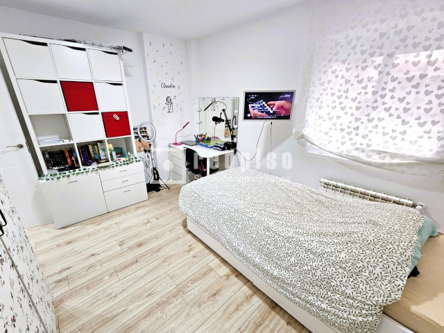 Piso en venta en Parla, Madrid 13/23