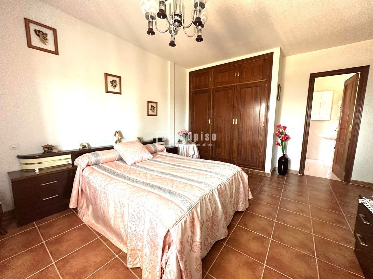 Casa en venta en  calle la Oca, Dominio de Fontenebro, Madrid  12/31