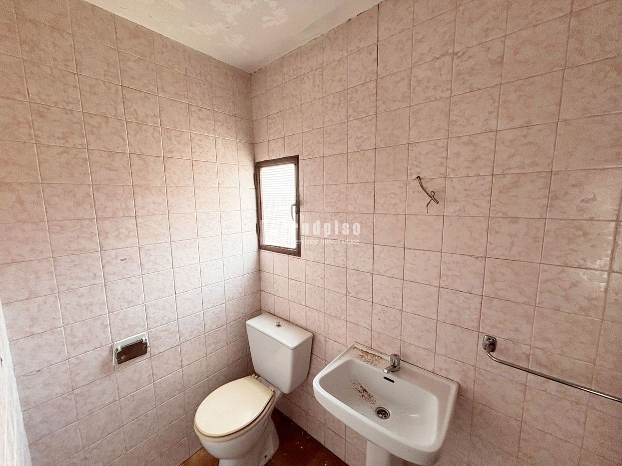 Casa en venta en  calle de San Gabriel, Talavera de la Reina, Toledo  12/35