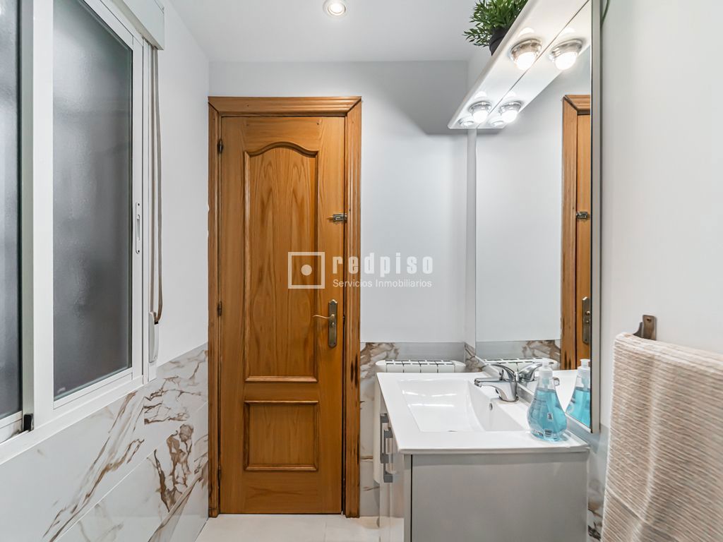 Piso en venta en calle Del Maestro Alonso, Madrid, Madrid 16/34