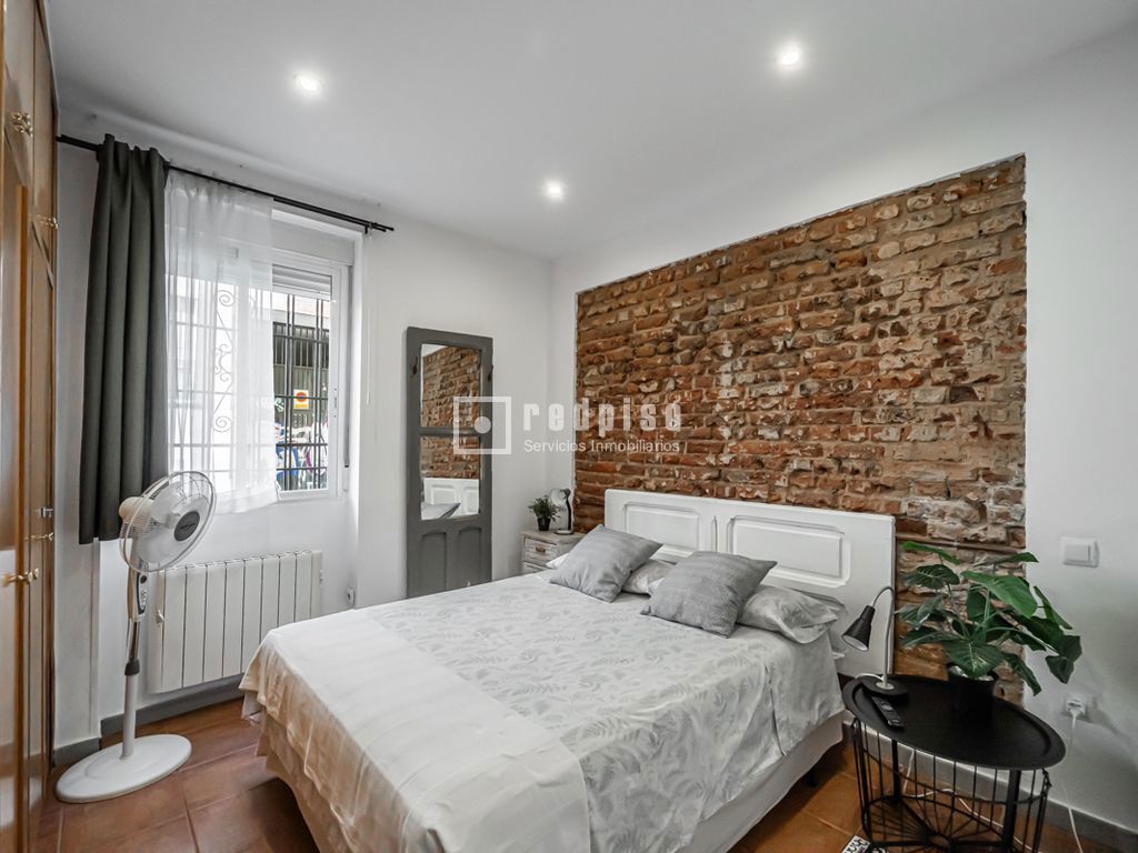 Piso en venta en calle Del Maestro Alonso, Madrid, Madrid 10/34