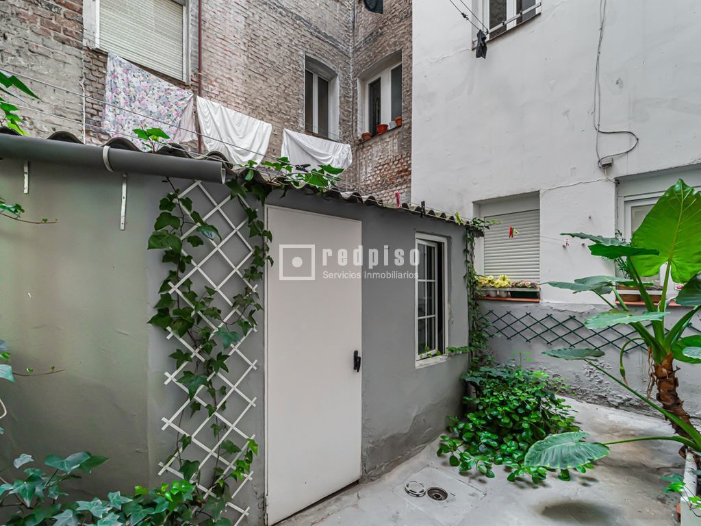 Piso en venta en calle Del Maestro Alonso, Madrid, Madrid 30/34