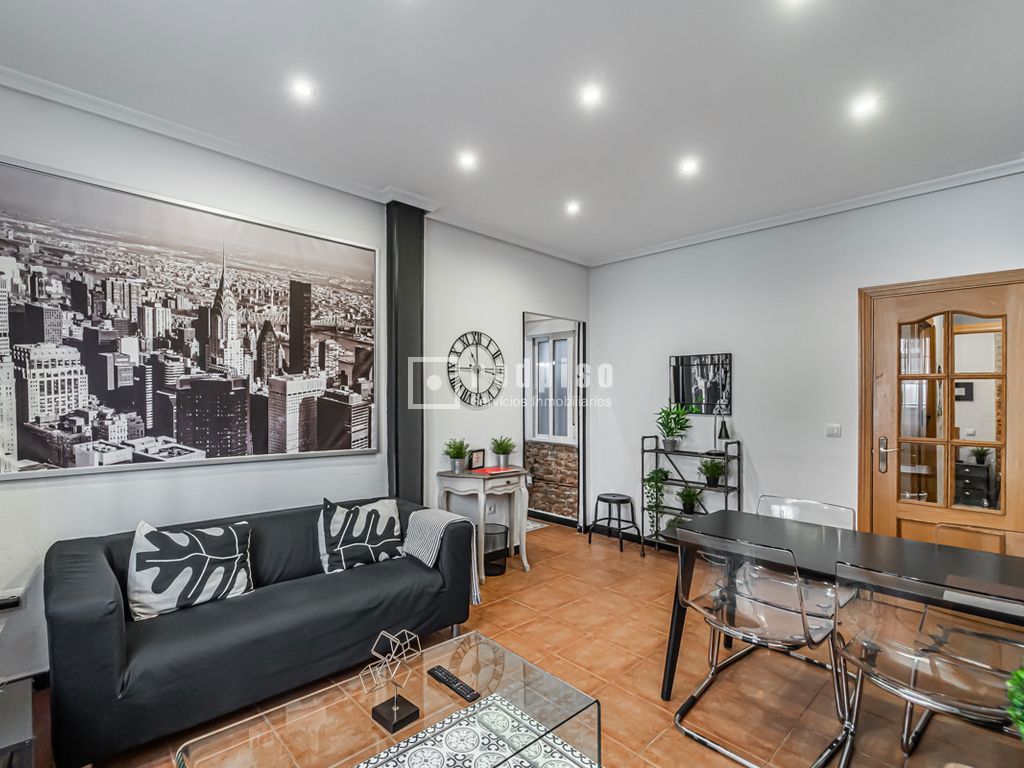 Piso en venta en calle Del Maestro Alonso, Madrid, Madrid 4/34