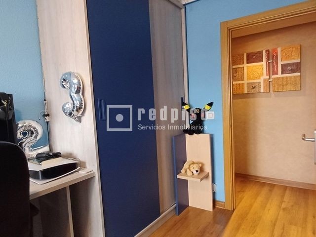 Piso en venta en  calle del Mar Cantábrico, Coslada, Madrid  11/19