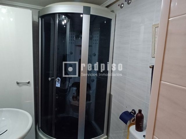 Piso en venta en  calle del Mar Cantábrico, Coslada, Madrid  17/19