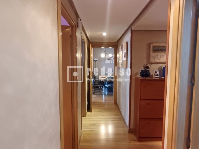 Piso en venta en  calle del Mar Cantábrico, Coslada, Madrid  18/19