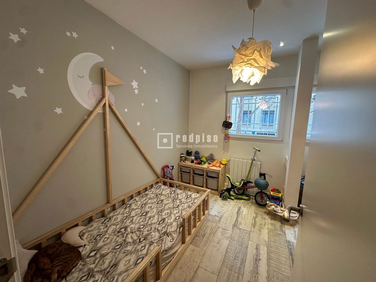 Piso en venta en calle Del Comandante Benítez, Madrid, Madrid 8/18