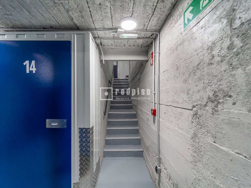 Trastero en venta en  calle de Bocángel, Salamanca, Madrid  4/16