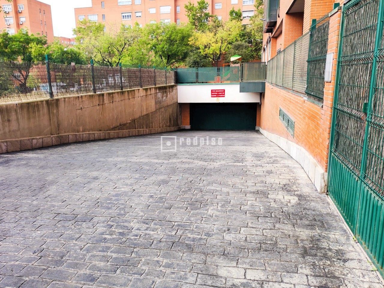 Parking en venta en  Madrid  1/1