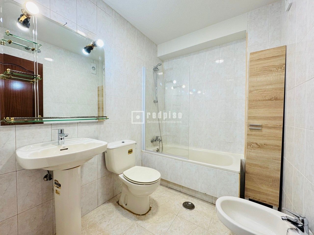 Piso en alquiler en Fuenlabrada, Madrid 6/8