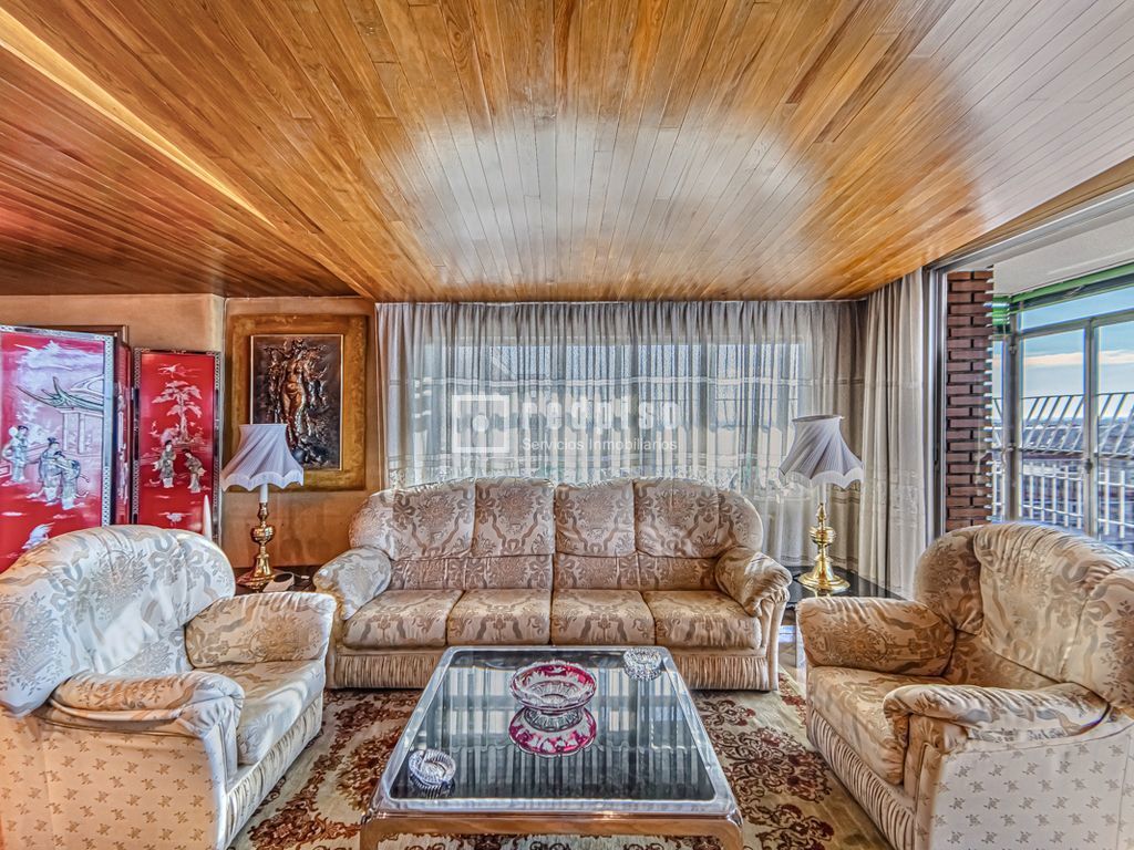 Piso en venta en  Alcorcón, Madrid  4/32