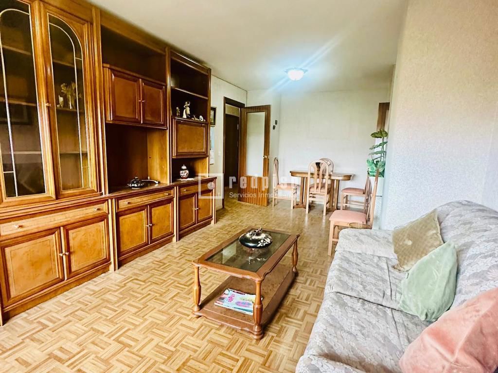 Piso en venta  calle de Felipe de Diego, Puente de Vallecas, Madrid  1/1