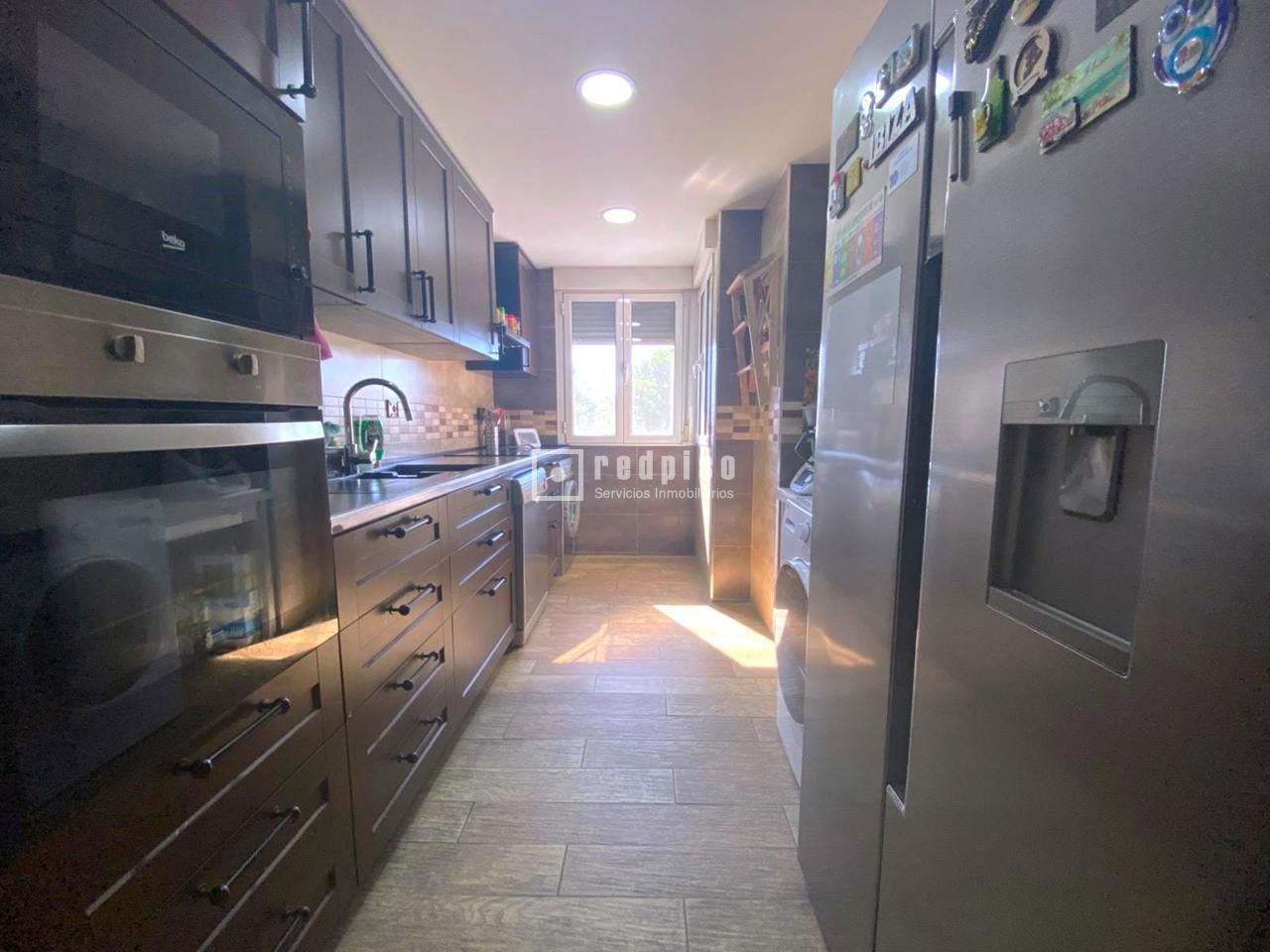 Piso en venta en  calle de la Huerta, San Fernando de Henares, Madrid  5/18