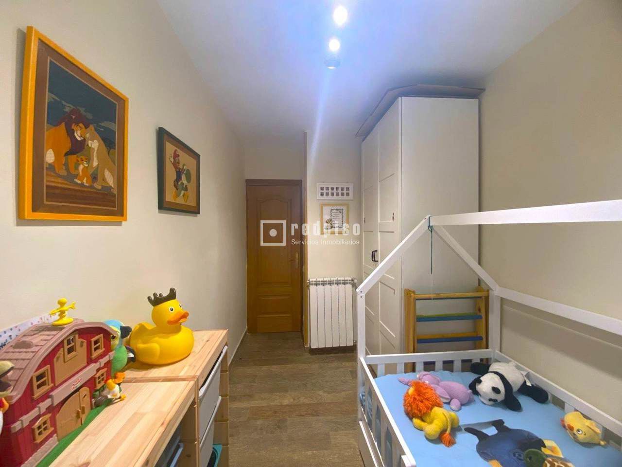 Piso en venta en  calle de la Huerta, San Fernando de Henares, Madrid  8/18