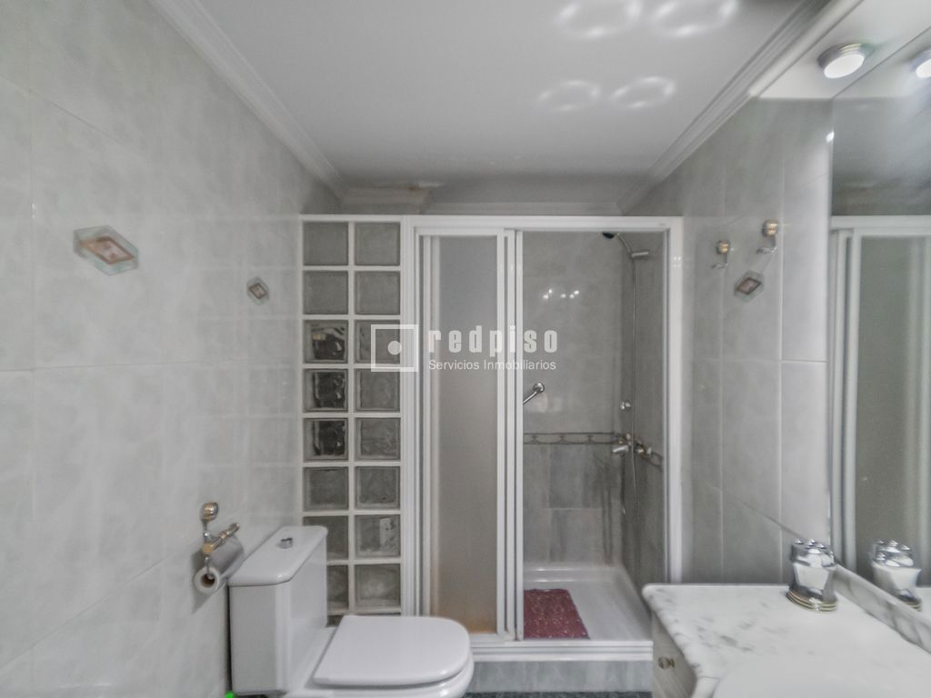 Piso en venta en Alcorcón, Madrid 18/30