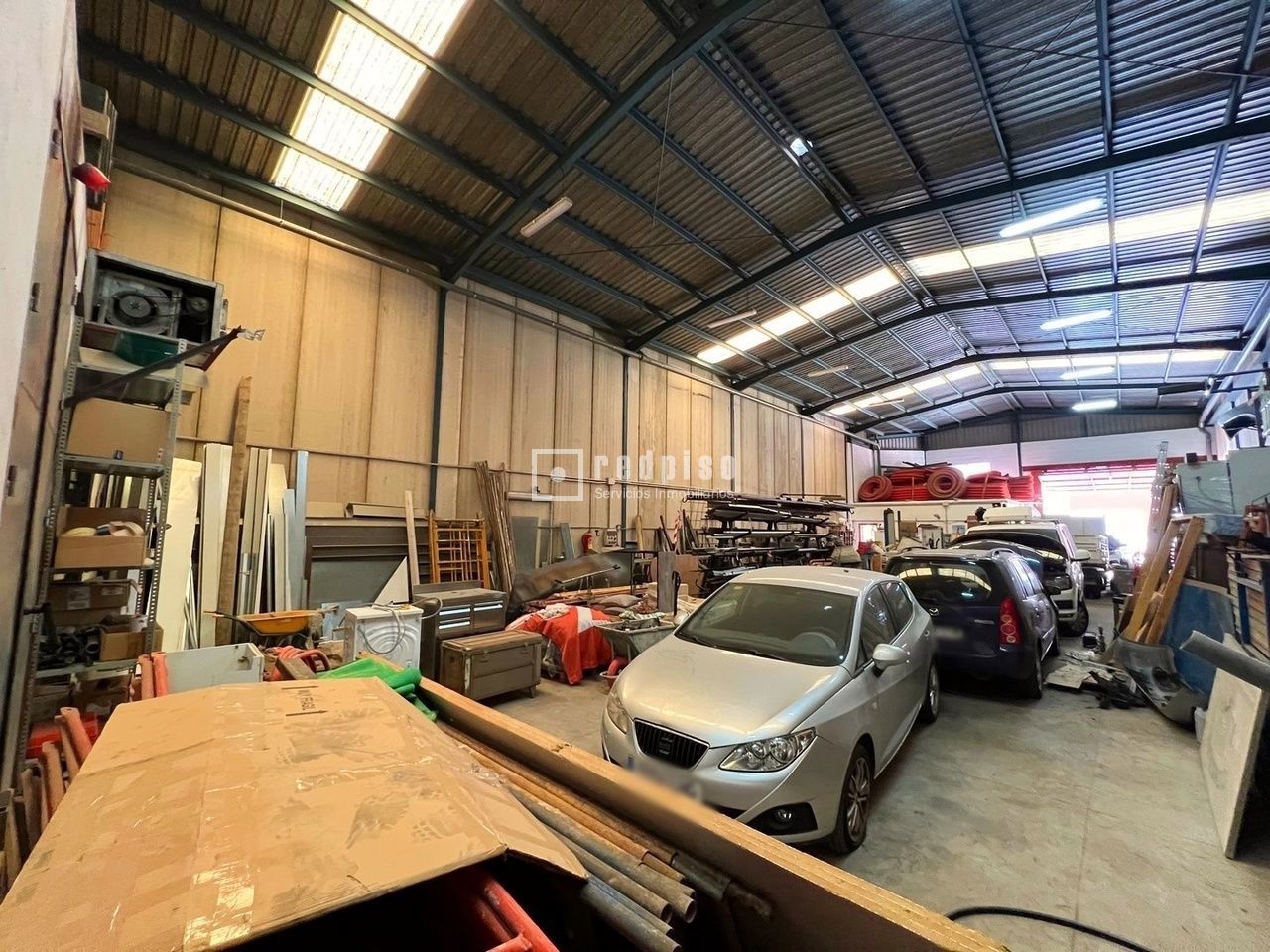 Nave Industrial en venta en  calle Ciro Alegría, Cruz de Humilladero, Málaga  1/17