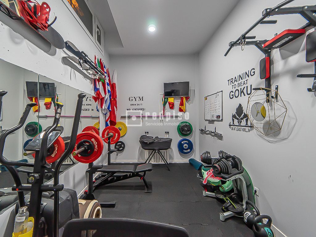 Casa en alquiler en  calle del Arroyo del Cañaveral, Vicálvaro, Madrid  19/40