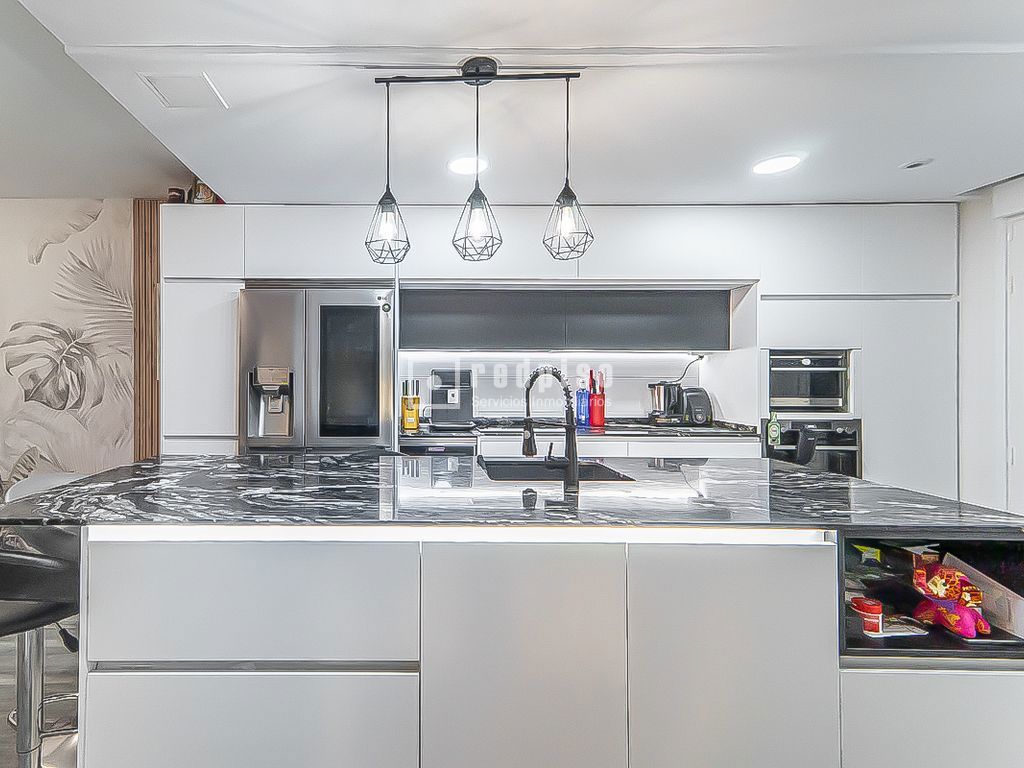 Casa en alquiler en  calle del Arroyo del Cañaveral, Vicálvaro, Madrid  7/40