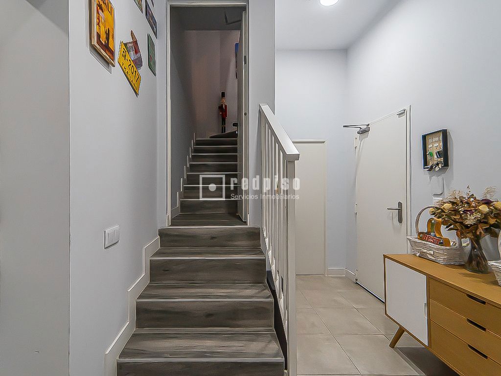 Casa en alquiler en  calle del Arroyo del Cañaveral, Vicálvaro, Madrid  18/40