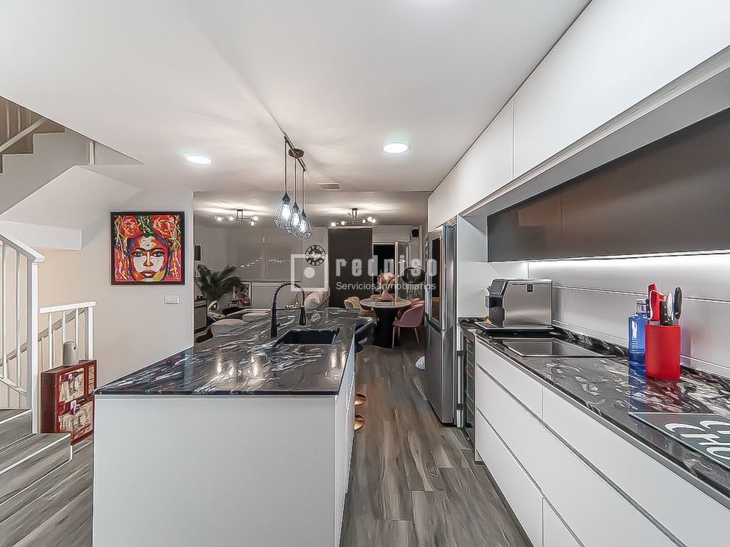 Casa en alquiler en  calle del Arroyo del Cañaveral, Vicálvaro, Madrid  5/40