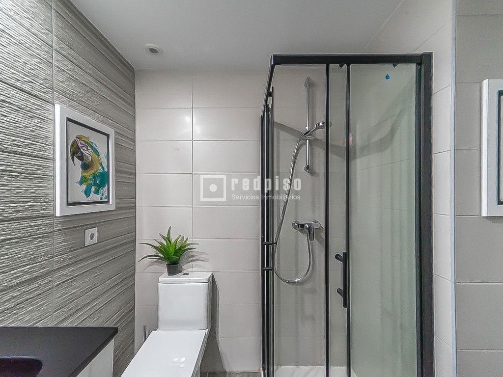 Casa en alquiler en  calle del Arroyo del Cañaveral, Vicálvaro, Madrid  16/40