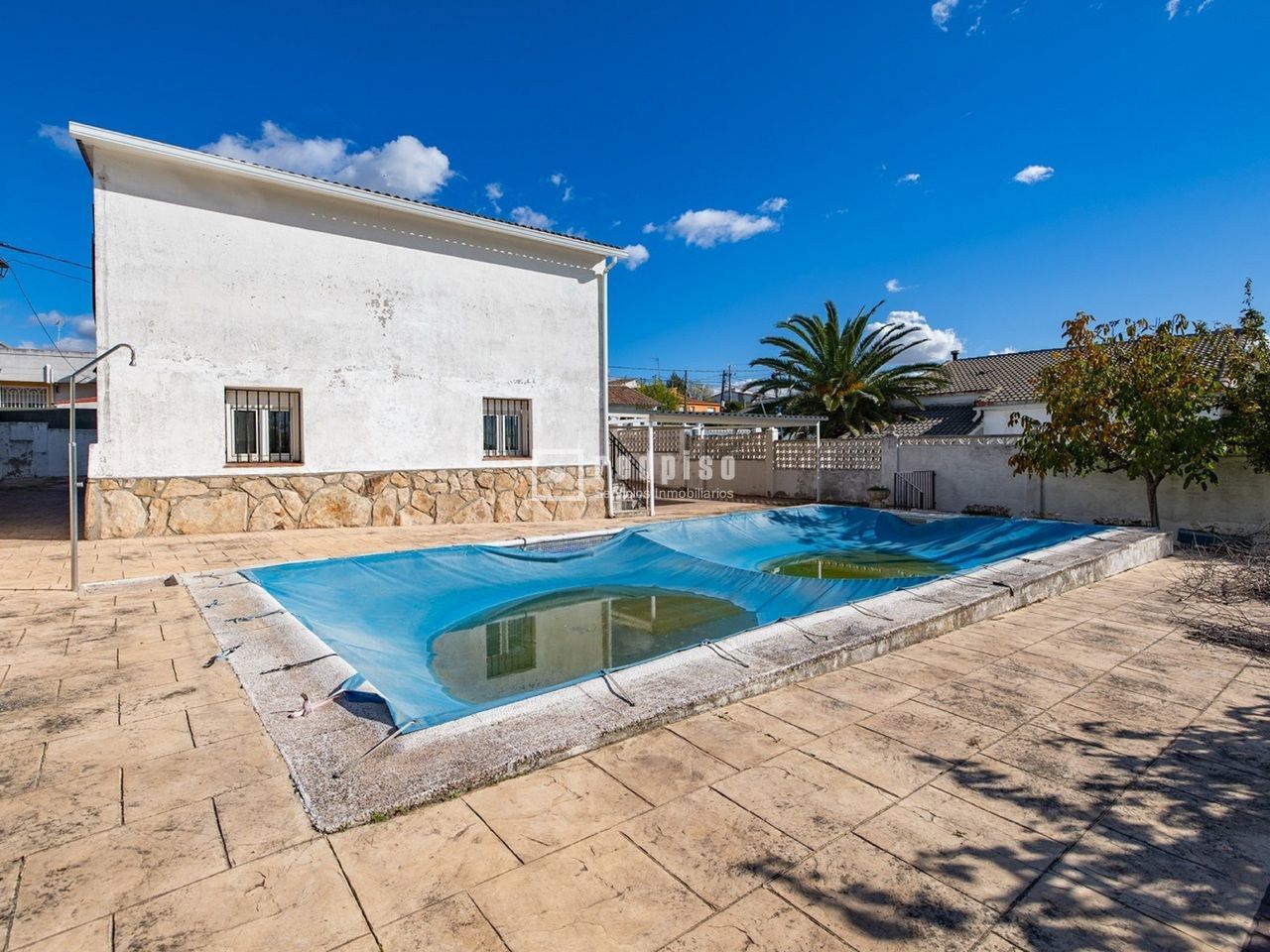 Casa en venta en  calle de las Margaritas, El Álamo, Madrid  35/43