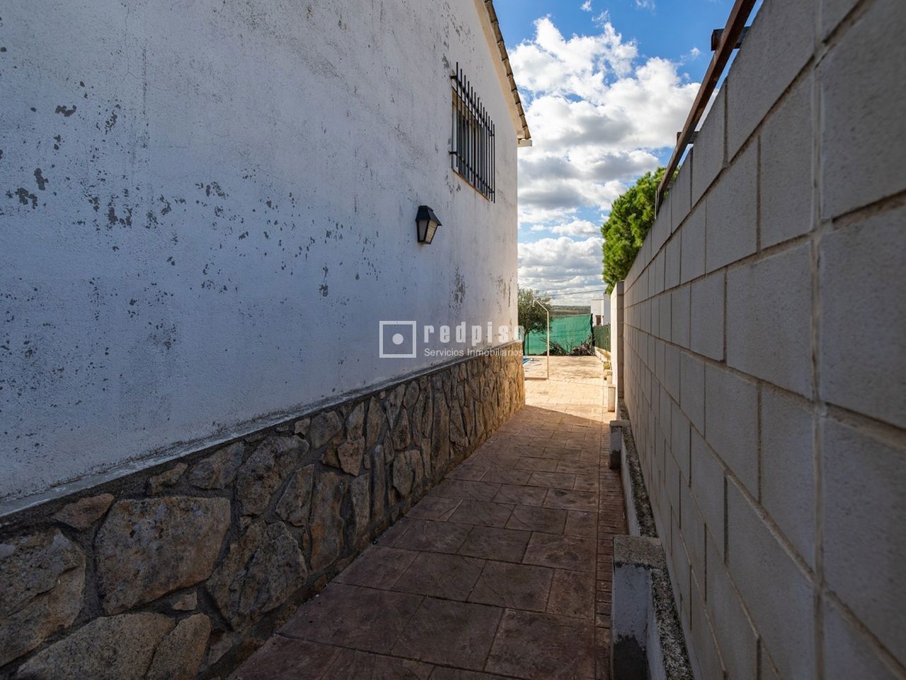 Casa en venta en  calle de las Margaritas, El Álamo, Madrid  33/43