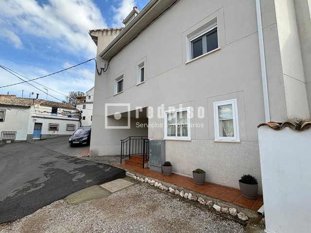 Piso en venta en  Armuña de Tajuña, Guadalajara  32/32