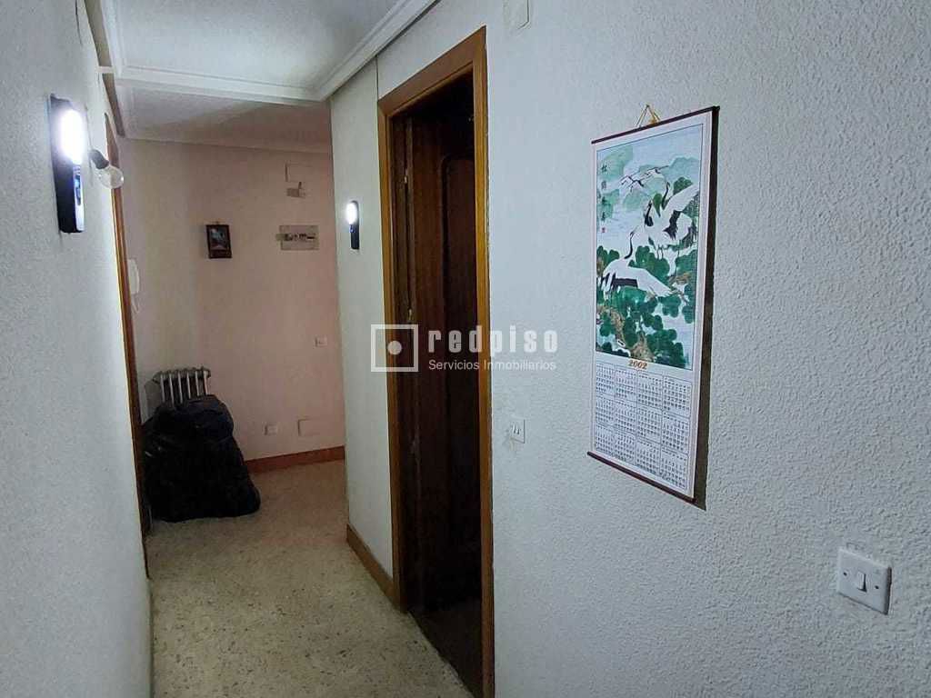Piso en venta en  calle Joaquina Santander, Talavera de la Reina, Toledo  8/30
