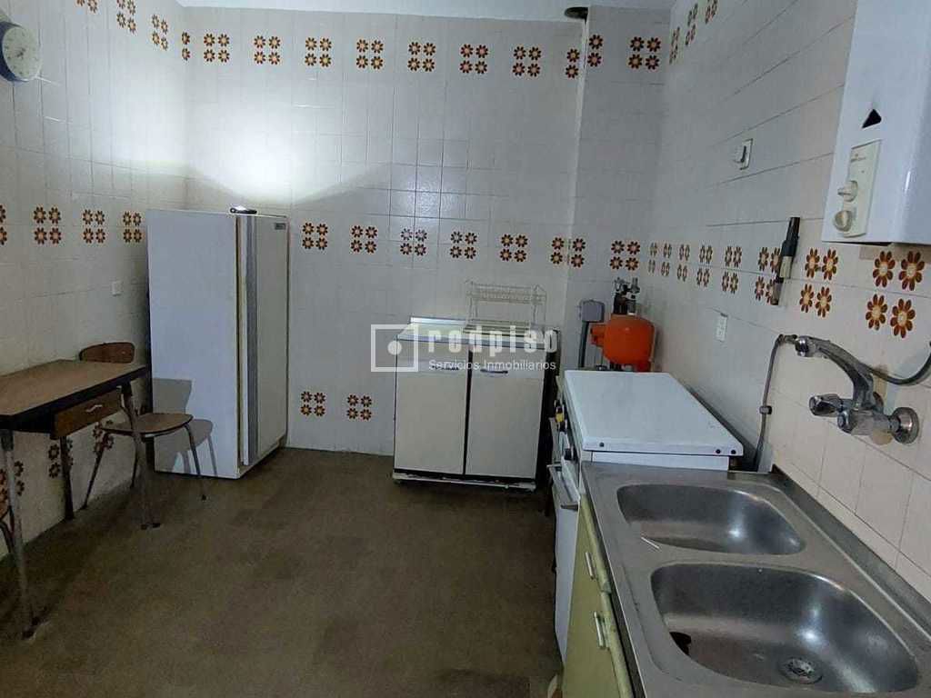 Piso en venta en  calle Joaquina Santander, Talavera de la Reina, Toledo  16/30