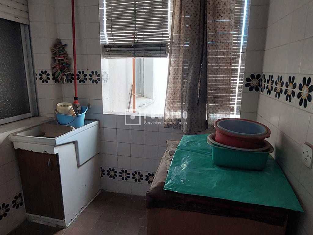 Piso en venta en  calle Joaquina Santander, Talavera de la Reina, Toledo  19/30