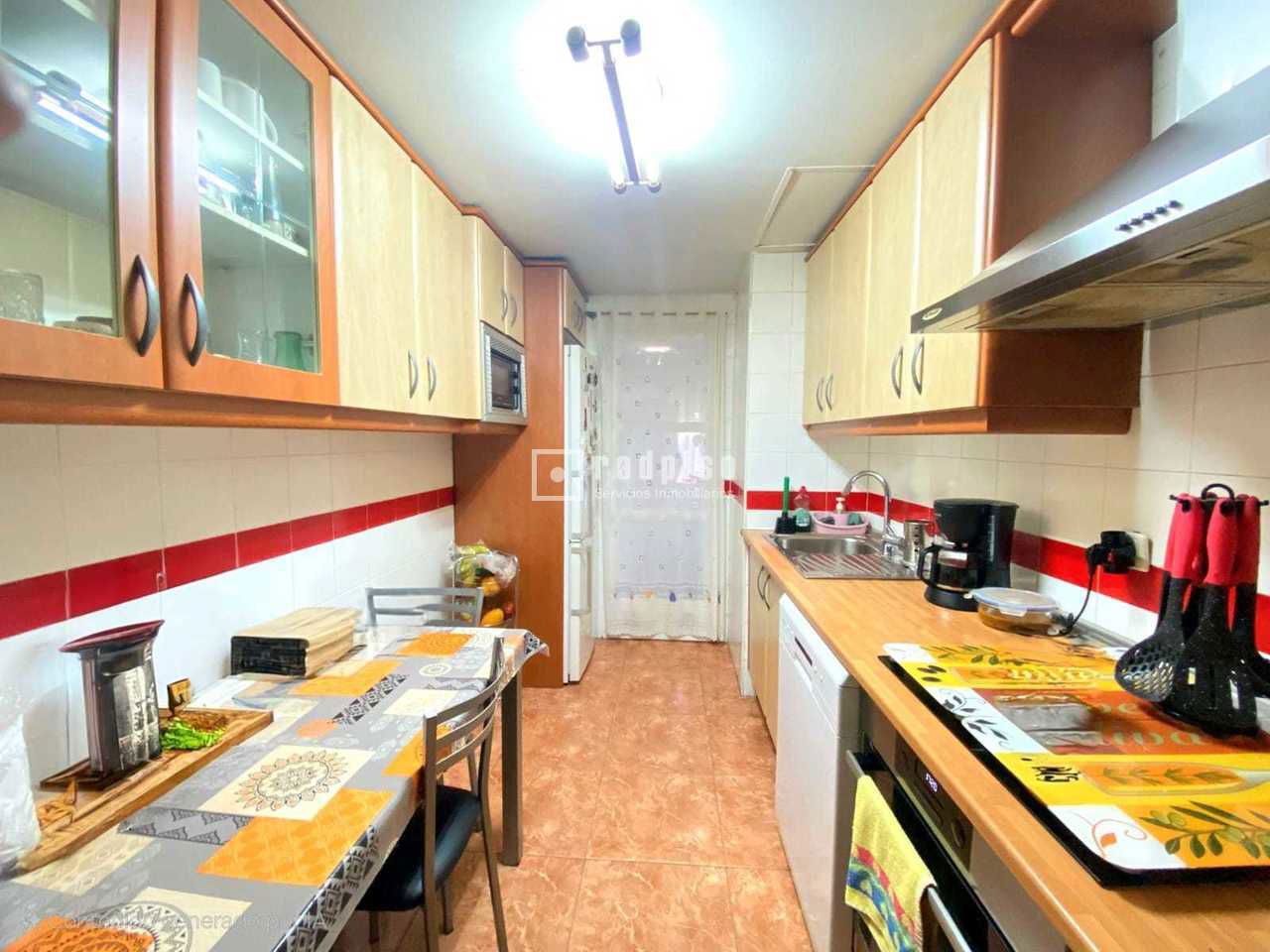 Piso en venta en Alcalá De Henares, Madrid 5/17