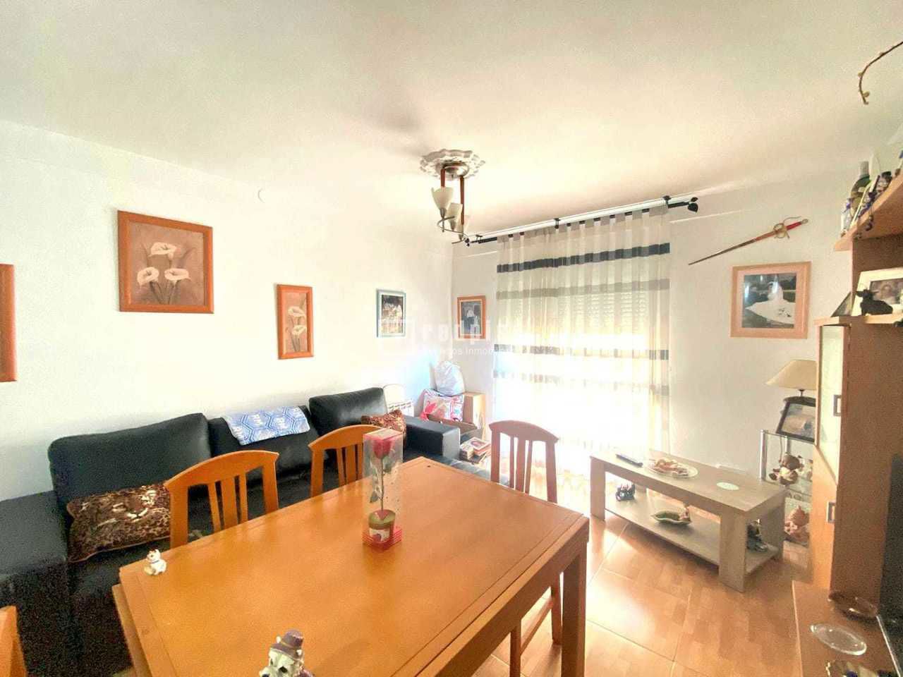 Piso en venta en Alcalá De Henares, Madrid 3/17