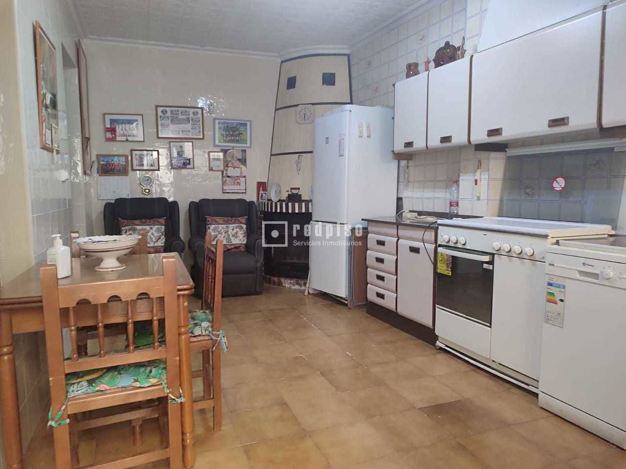 Casa en venta en  calle Policía Nacional Ángel García Rabadán, Murcia  8/22