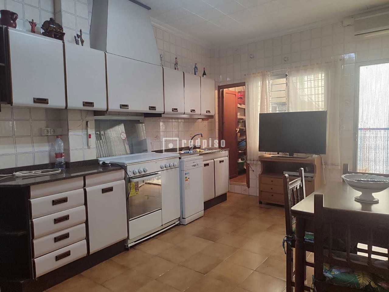 Casa en venta en  calle Policía Nacional Ángel García Rabadán, Murcia  9/22