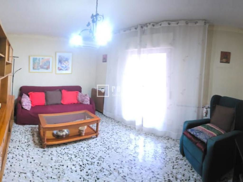 Piso en venta en  calle de Fuengirola, Vallecas, Madrid  1/1