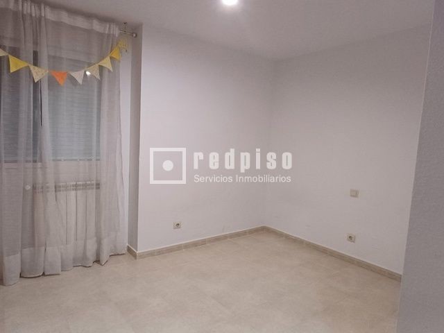 Piso en venta en  Coslada, Madrid  19/40