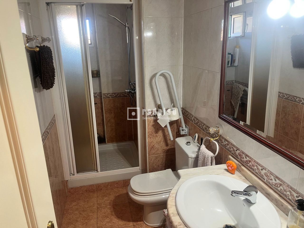 Piso en venta en calle De Blas Cabrera, Madrid, Madrid 10/18