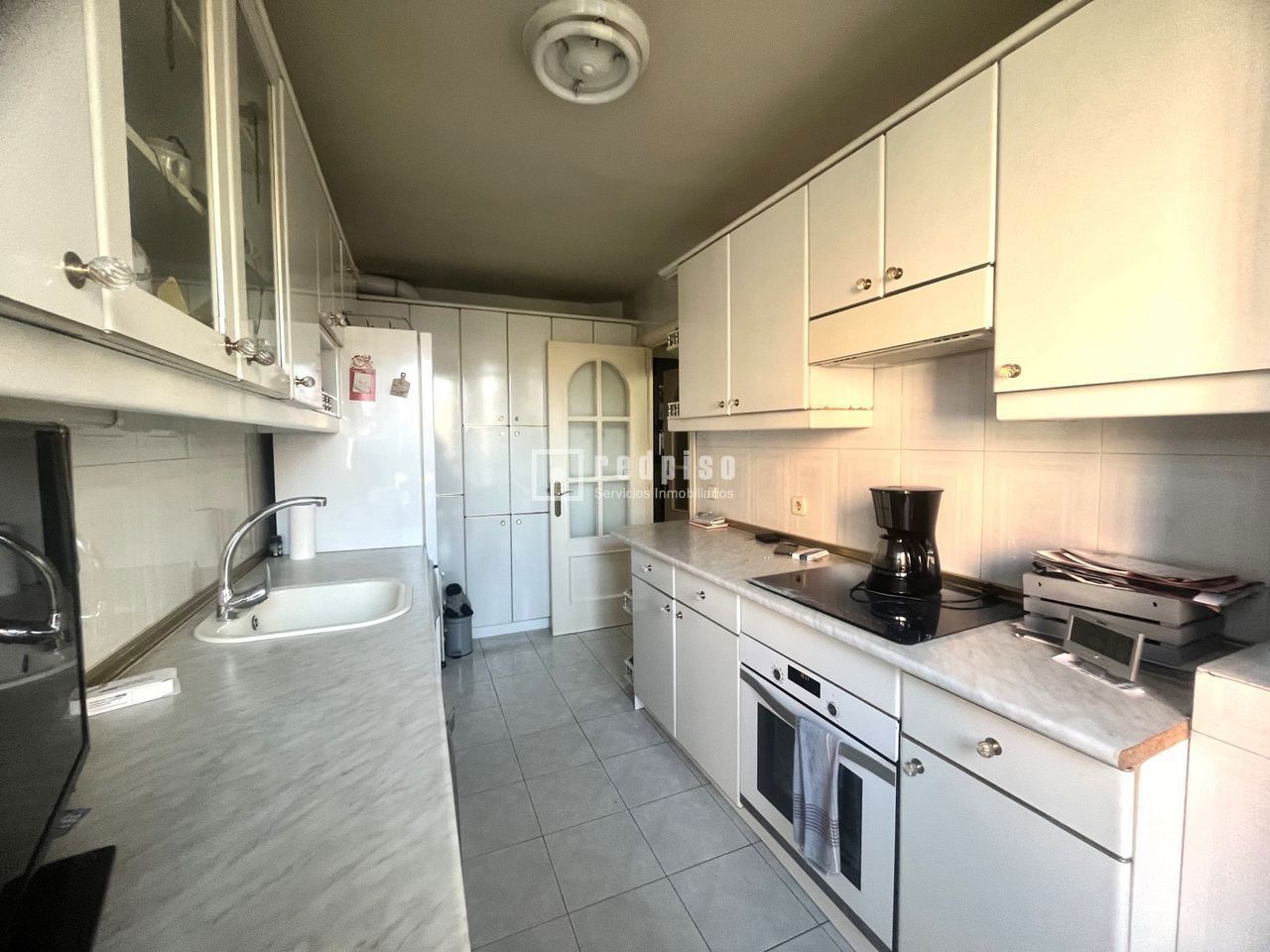 Piso en venta en calle De Blas Cabrera, Madrid, Madrid 5/18