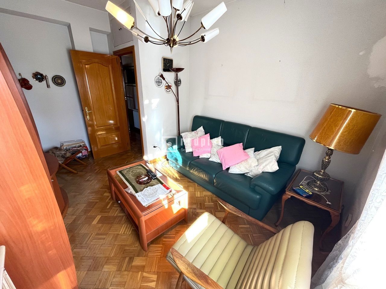 Piso en venta en calle De Rafael Finat, Latina, Madrid 9/15