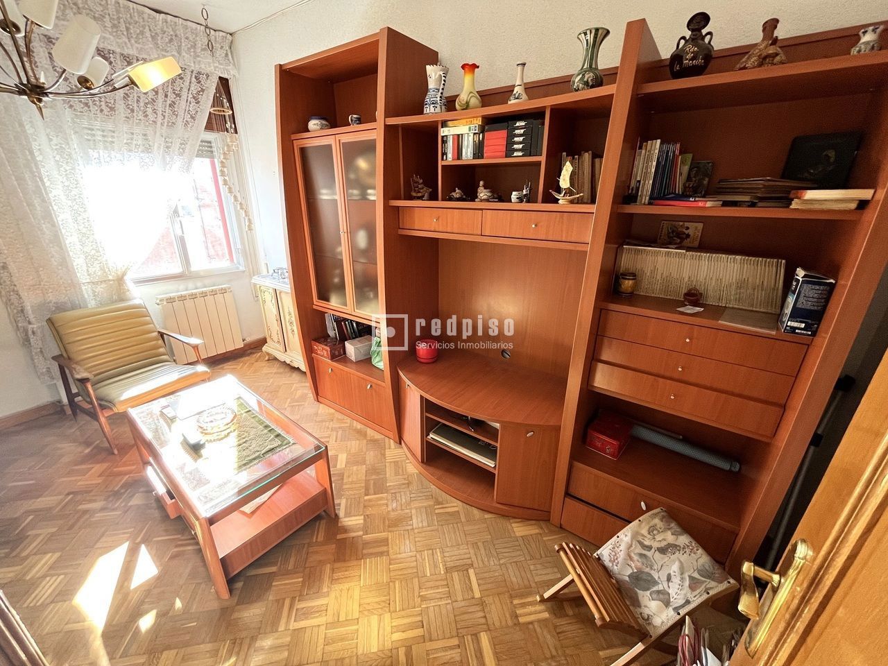 Piso en venta en calle De Rafael Finat, Latina, Madrid 8/15