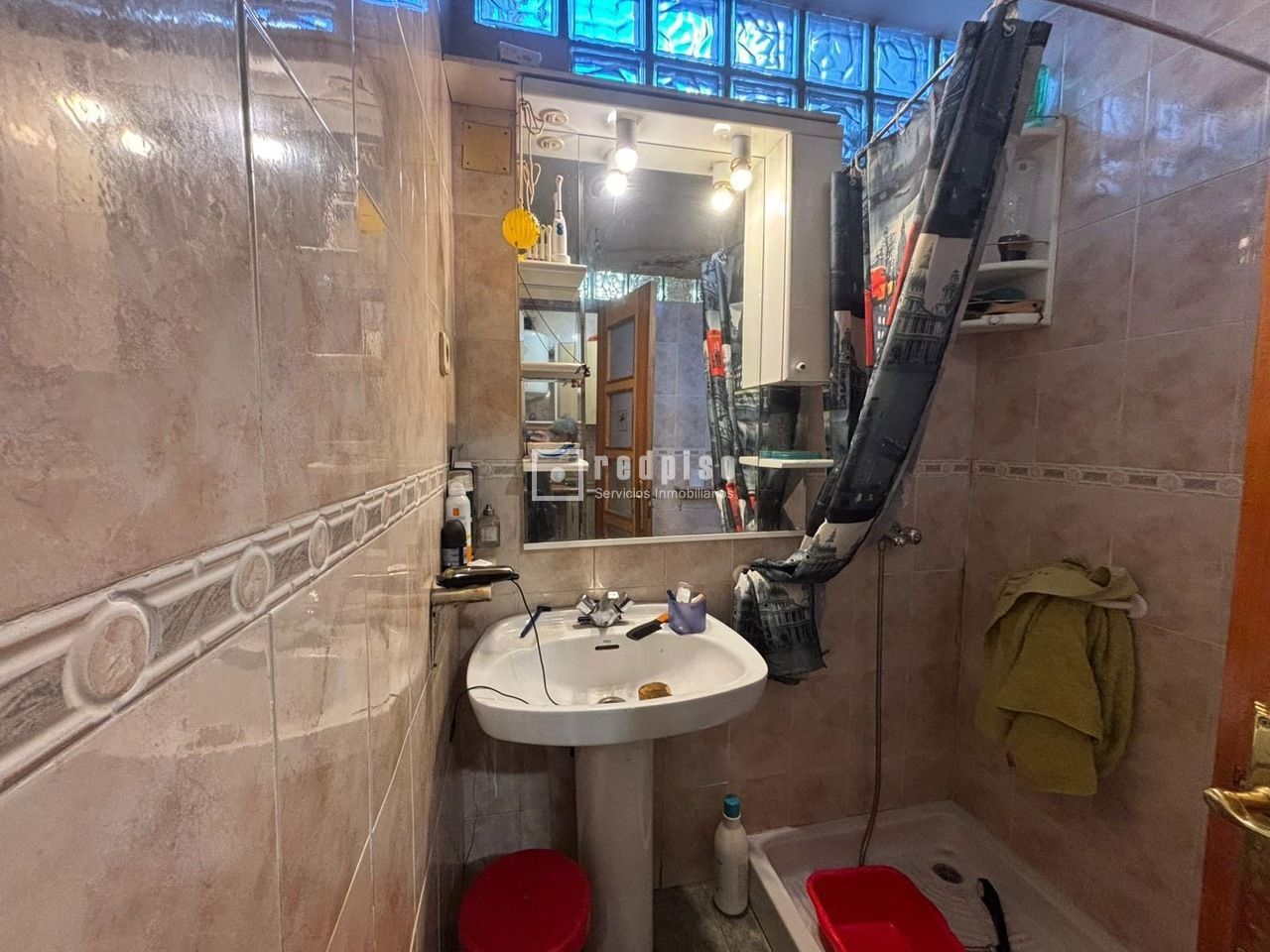 Casa en venta en calle De Membezar, Puente De Vallecas, Madrid 12/12