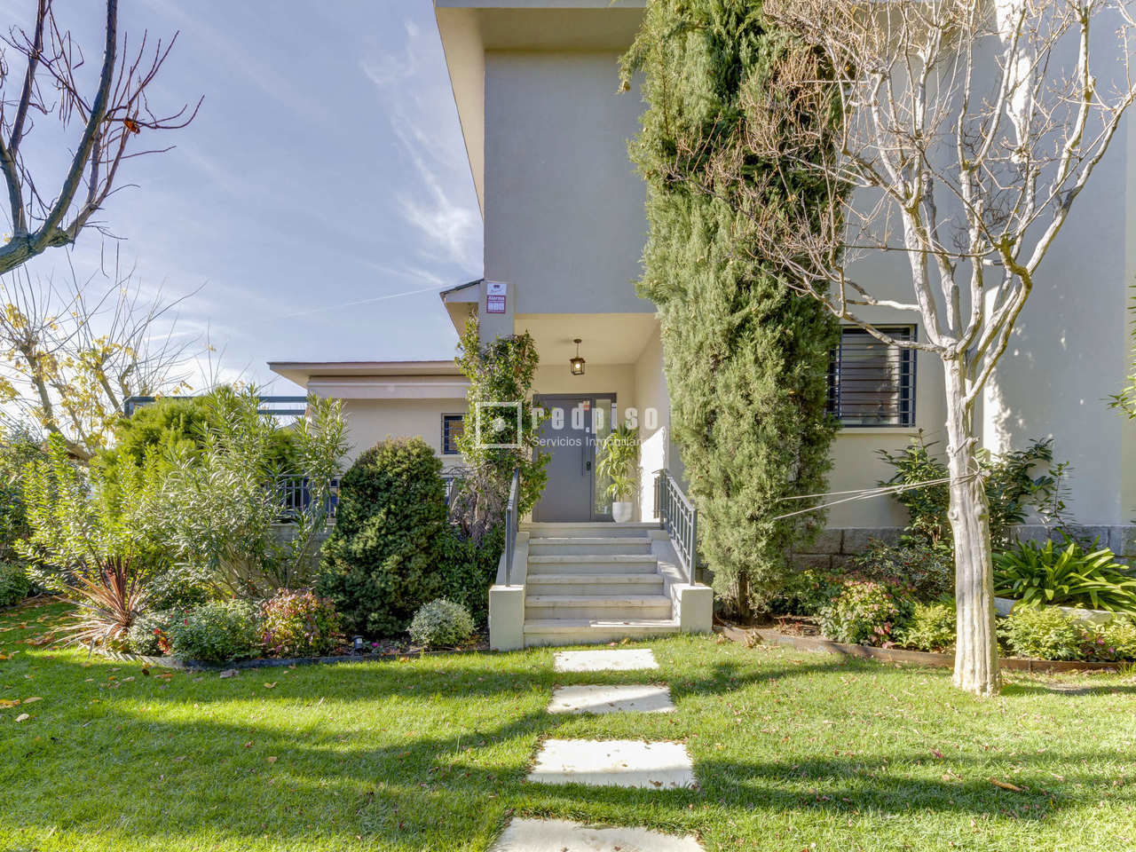 Casa en alquiler en  calle Guadiana, Pozuelo de Alarcón, Madrid  17/62