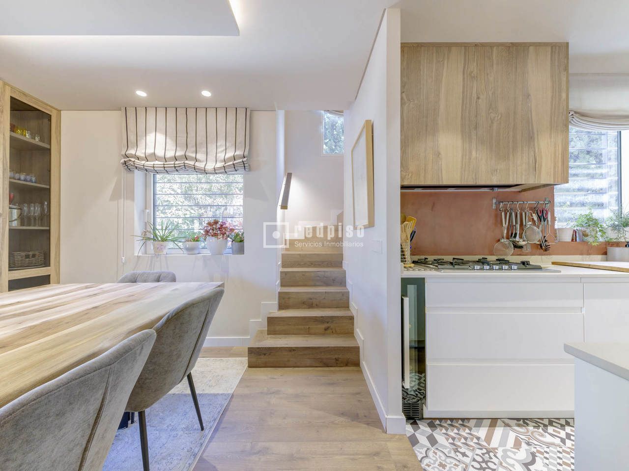 Casa en alquiler en  calle Guadiana, Pozuelo de Alarcón, Madrid  41/62