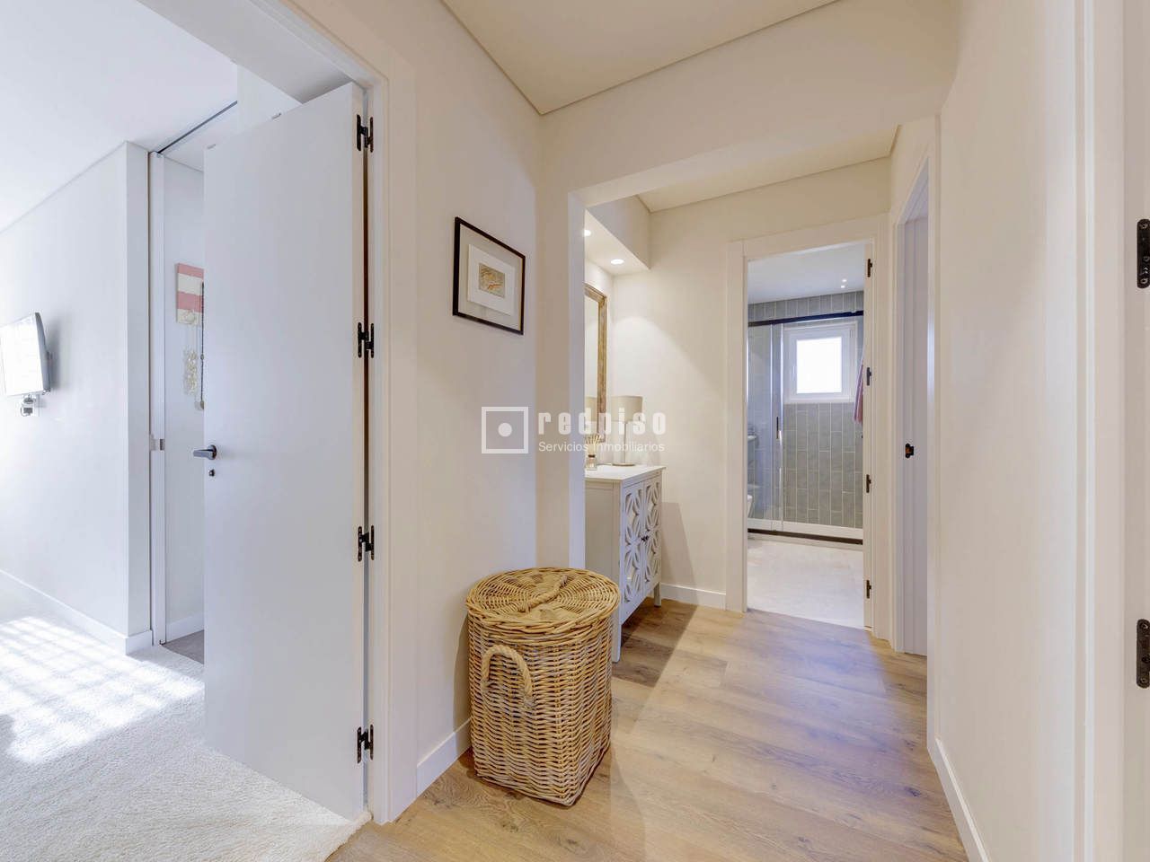 Casa en alquiler en  calle Guadiana, Pozuelo de Alarcón, Madrid  53/62