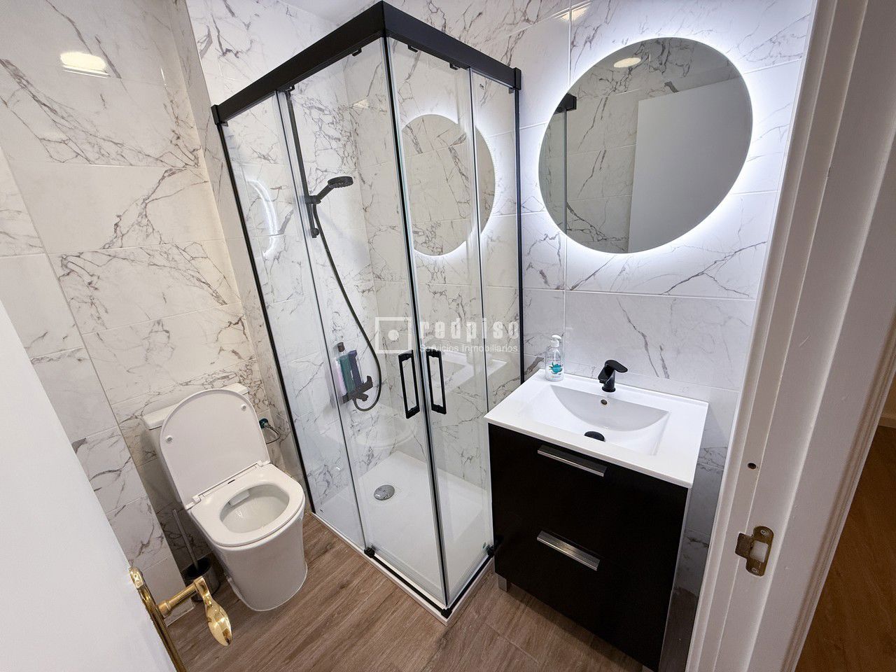 Piso en alquiler  calle Altura, Rascanya, Valencia  11/14